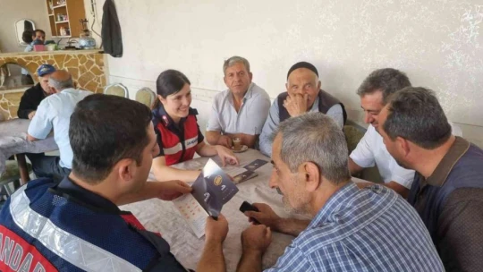 Elazığ'da bin 100 erkeğe 'Kadına el kalkmaz' uyarısı
