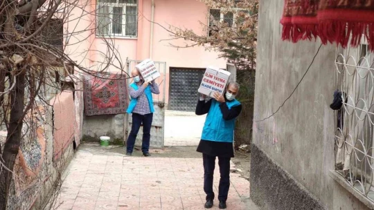 Elazığ'da bin aileye kışlık kıyafet ve gıda yardımı