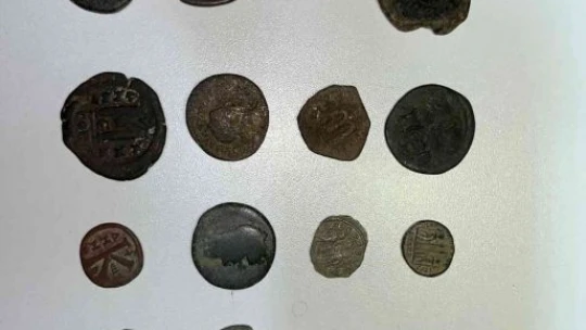 Elazığ'da Büyük Selçuklu ve sonrası döneme ait 470 adet tarihi eser ele geçirildi