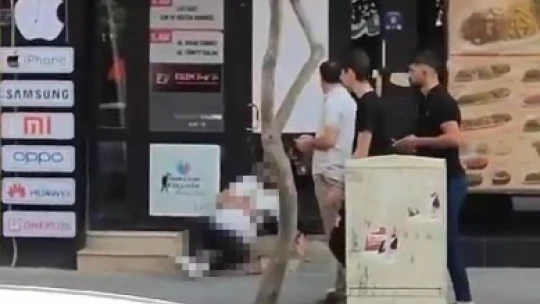 Elazığ'da cadde ortasında bıçaklanan şahıs hayatını kaybetti