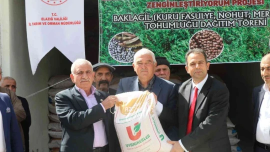 Elazığ'da çiftçilere tohum desteği