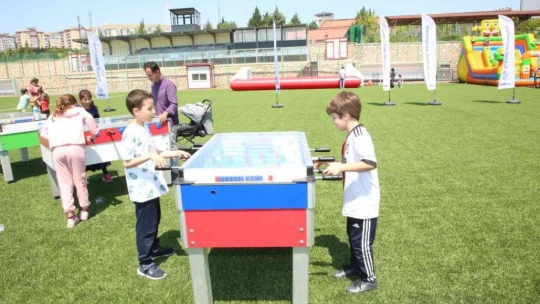 Elazığ'da çocuk festivali yoğun katılımla gerçekleşti