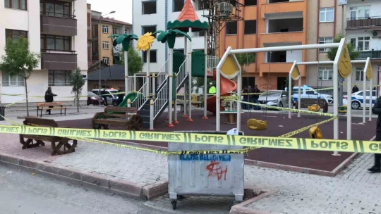 Elazığ'da çocuk oyun parkında pompalı tüfekli saldırı: 3 yaralı