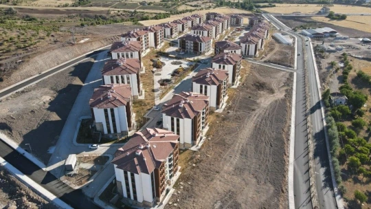 Elazığ'da Deprem Konutları İle Adeta Bir İlçe Kuruldu, 15 Bin Kişi Yaşayacak