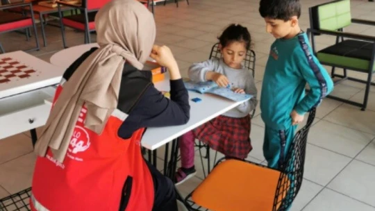 Elazığ'da depremzede çocuklara yönelik etkinlikler sürüyor