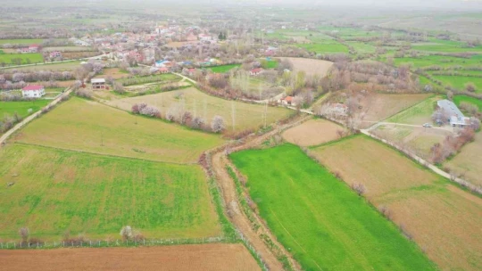 Elazığ'da dere ıslah çalışmaları sürüyor