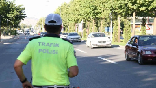 Elazığ'da dron destekli trafik denetimi