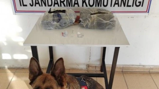Elazığ'da el çantasında 2 kilo 150 gram esrar ele geçirildi