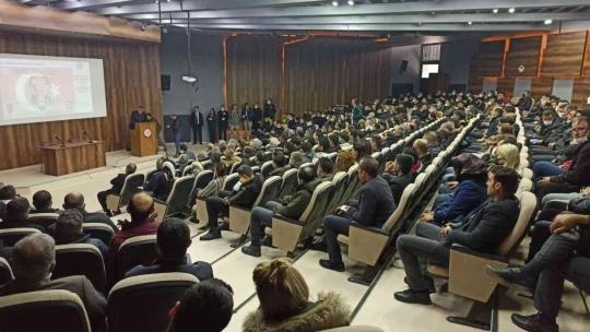 Elazığ'da emniyet ekipleri tarafından 'KAAN' Projesi anlatıldı
