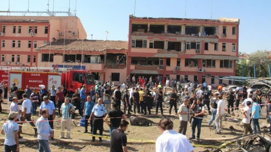 Emniyet Müdürlüğü patlamasında karar: 6 sanığa ağırlaştırılmış müebbet hapis cezası