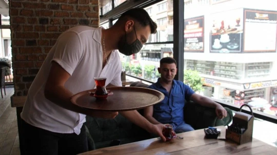 Elazığ'da esnaf normalleşme süreciyle nefes aldı