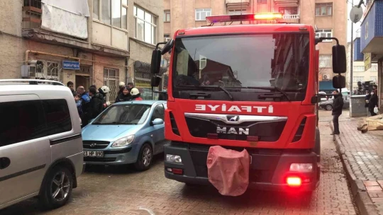 Elazığ'da ev yangını korkuttu