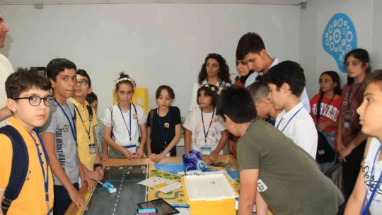 Elazığ'da Fırat'ın Çocukları İçin Teknoloji ve Yetkinlik Merkezi açıldı