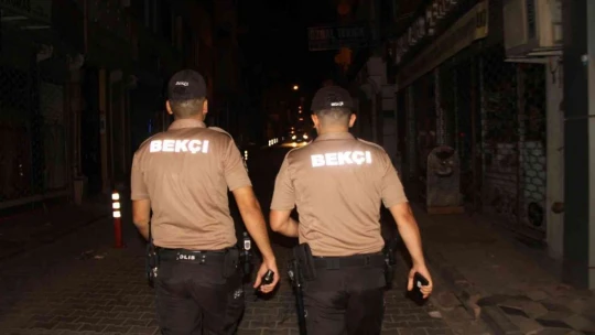 Elazığ'da gece denetimleri sürüyor