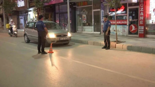 Elazığ'da gece yarısı 'Dar Bölge Uygulaması' yapıldı