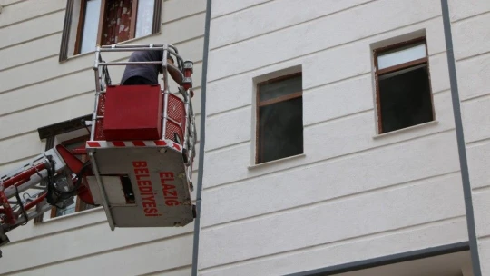 Elazığ'da gerçeği aratmayan yangın ve deprem tatbikatı