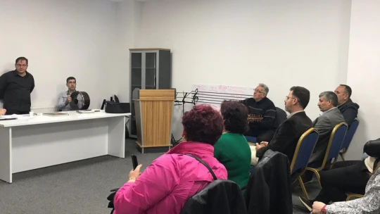 Elazığ'da gönüllü halk korosu eğitimleri sürüyor