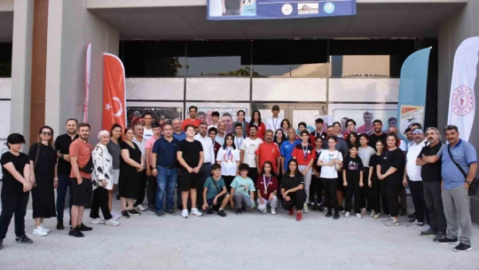 Elazığ'da Havalı Silahlar Yıldızlar Yarışması sona erdi