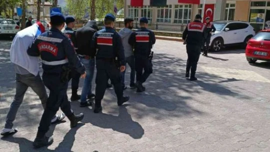 Elazığ'da hayvan çiftliğinden hırsızlık yapan 4 şüpheli yakalandı