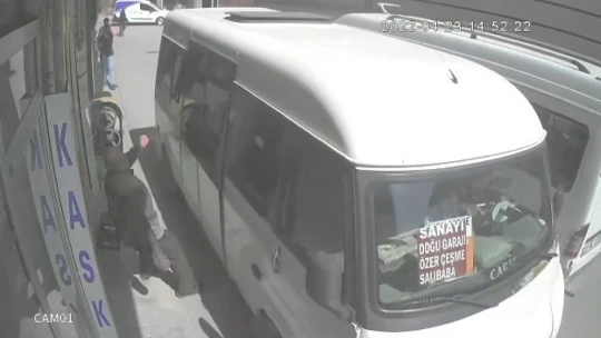 Elazığ'da ilginç kaza kameralara yansıdı
