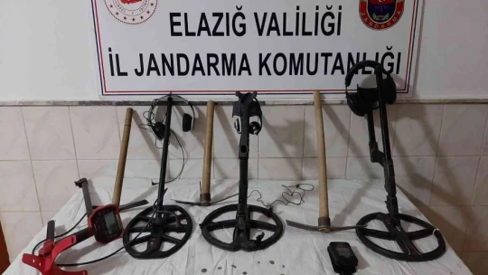 Elazığ'da jandarma ekipleri bir yılda 611 operasyon düzenledi: 670 şüpheli yakalandı