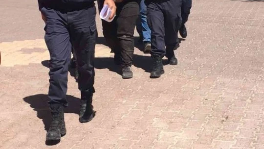 Elazığ'da kablo hırsızları jandarmanın dikkati sayesinde yakalandı