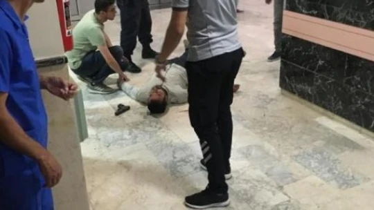 Hastane Önünde kafasından silahla vurulan vatandaş hayatını kaybetti