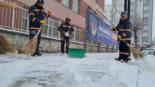 Elazığ'da kar mesaisi
