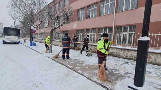 Elazığ'da kar mesaisi