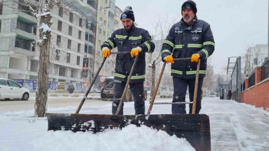 Elazığ'da kar mesaisi