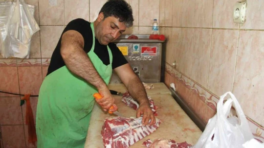 Kasapların yoğun mesaisi Devam Ediyor