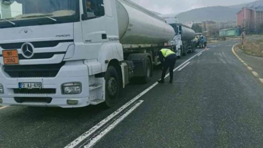 Elazığ'da kış lastiği denetimi gerçekleştirildi
