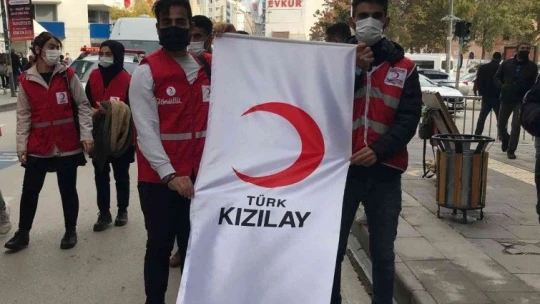 Elazığ'da Kızılay Haftası yürüyüşü düzenlendi