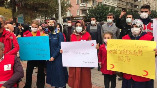 Elazığ'da Kızılay Haftası yürüyüşü düzenlendi