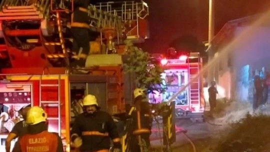 Elazığ'da korkutan yangın