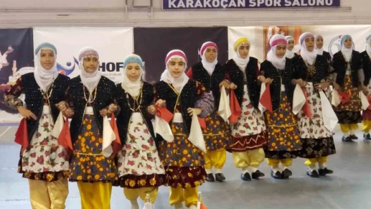 Elazığ'da Kulüpler Arası Halk Oyunları Yarışması bölge finali yapıldı