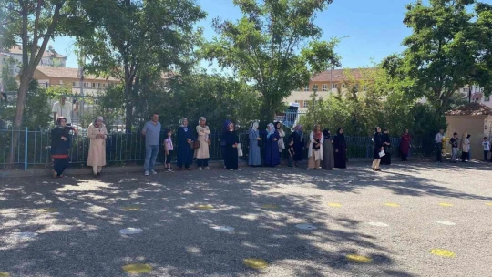 Elazığ'da LGS heyecanı başladı