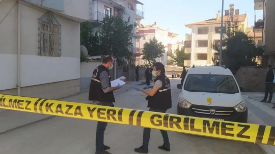 Elazığ'da magandaların kurşunu kadını yaraladı