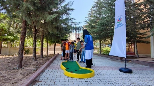 Elazığ'da Mavi ve Kırmızı Yelekliler sahada