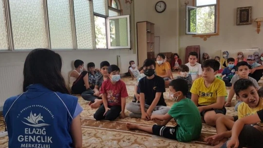 Elazığ'da Mavi ve Kırmızı Yelekliler sahada