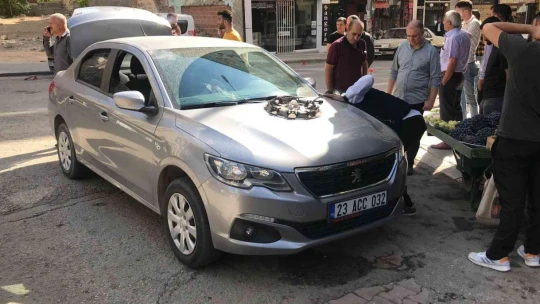 Elazığ'da motosiklet otomobille çarpıştı: 1 yaralı