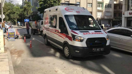 Elazığ'da motosiklet otomobille çarpıştı: 1 yaralı
