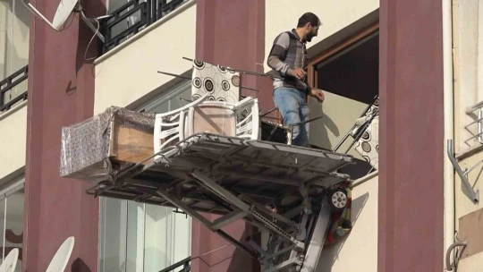 Elazığ'da nakliyeciler taleplere yetişemiyor