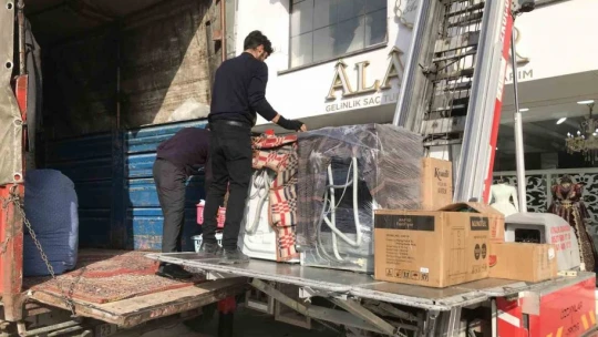 Elazığ'da nakliyeciler taleplere yetişemiyor