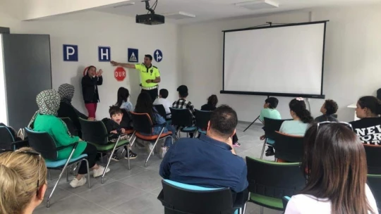 Elazığ'da öğrencilere trafik eğitimi verildi