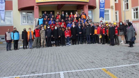 Elazığ'da okul zillerinin yerini siren zilleri aldı, kent geneli tatbikat yapıldı