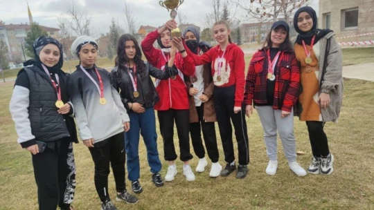 Elazığ'da Oryantiring spor müsabakaları