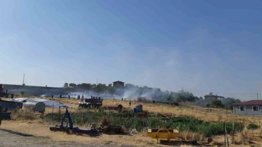 Elazığ'da ot yangını