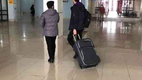 Elazığ'da otobüs seferlerinin açılmasıyla vatandaşlar otogara akın etti