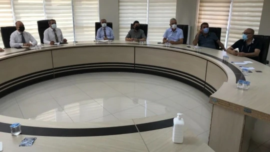 Elazığ'da pandemi ve aşılama konulu istişare toplantısı düzenlendi